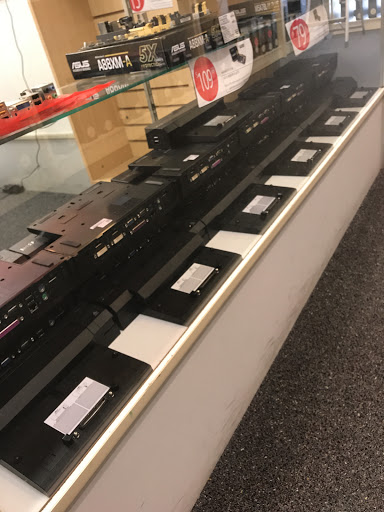 Used Computer Store «Action Computers Inc.», reviews and photos, 2890 S Colorado Blvd F, Denver, CO 80222, USA