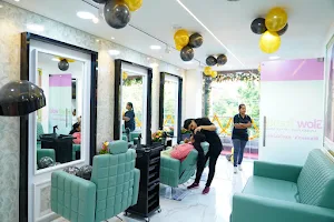 Glow Trends - Unisex Hair & Style Salon - Beauty Parlour, Hair Salon & Bridal Makeup in Alkapuri-Nagole image
