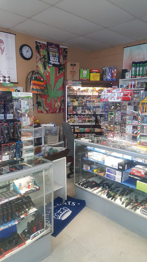 Tobacco Shop «One Love Smoke Shop», reviews and photos, 7010 Trask Ave, Westminster, CA 92683, USA