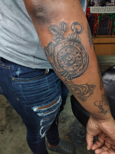 Tattoo Shop «Empire Tattooz», reviews and photos, 2041 W Pensacola St, Tallahassee, FL 32304, USA