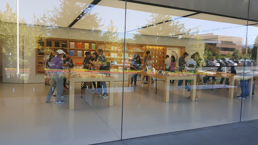 Computer Store «Apple Infinite Loop», reviews and photos, 1 Infinite Loop, Cupertino, CA 95014, USA