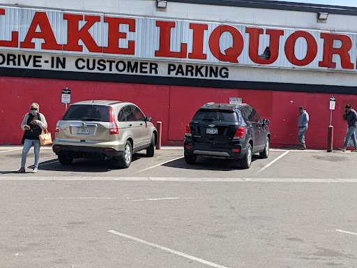 Liquor Store «Chicago Lake Liquors», reviews and photos, 825 E Lake St, Minneapolis, MN 55407, USA