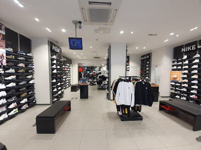 Foot Locker à Orléans