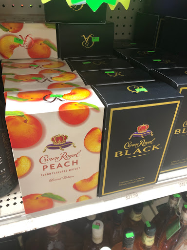 Liquor Store «Primos Drive In Liquor Store», reviews and photos, 3901 W Jefferson Blvd, Dallas, TX 75211, USA