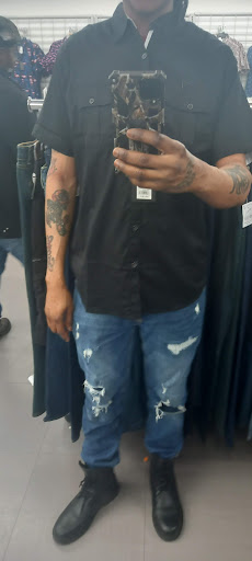 Clothing Store «Burlington Coat Factory», reviews and photos, 2543 Webster Ave, Bronx, NY 10458, USA