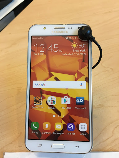 Cell Phone Store «Boost Mobile Store Fashion Square Mall», reviews and photos, 1600 Rio Rd E, Charlottesville, VA 22901, USA