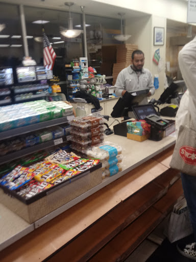 Convenience Store «7-Eleven», reviews and photos, 152 Pine Ave, Long Beach, CA 90802, USA