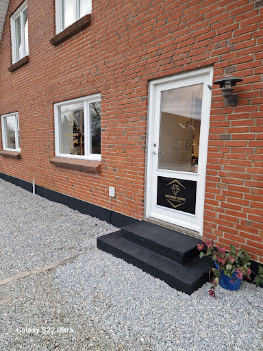 Brilliant Skønhed in Braedstrup, Horsens