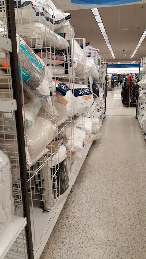 Clothing Store «Ross Dress for Less», reviews and photos, 13510 Whittier Blvd, Whittier, CA 90605, USA