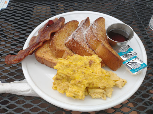 American Restaurant «Reds Alehouse», reviews and photos, 405 N Dubuque St, North Liberty, IA 52317, USA