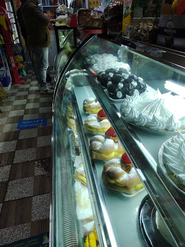 Opiniones de Minimarket MAXIDAN en San Pedro de La Paz - Tienda de ultramarinos