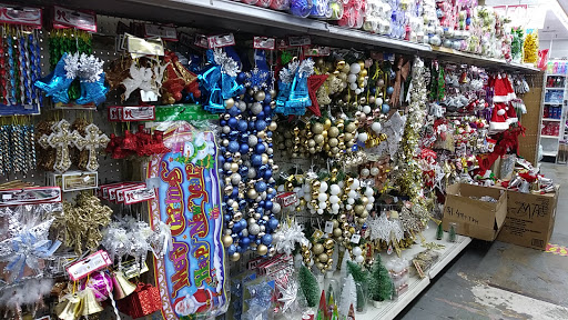 Thrift Store «Thrift & Dollar Mart», reviews and photos, 1915 E Park Row Dr, Arlington, TX 76010, USA