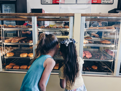 Donut Shop «Upland Donuts», reviews and photos, 1627 N Mountain Ave, Upland, CA 91784, USA