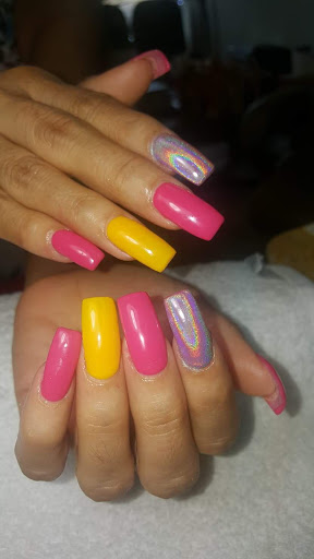 Nail Salon «Salon Polished», reviews and photos, 15 12th St, Hammonton, NJ 08037, USA