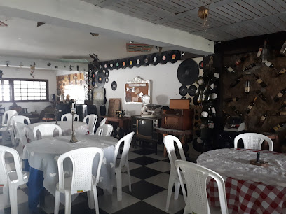 RESTAURANTE Y PESCADERíA EL ANTICUARIO