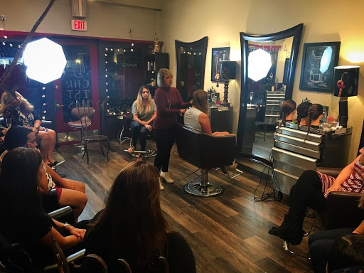 Hair Salon «Lambs Eat Ivy Salon», reviews and photos, 804 E Washington St, Orlando, FL 32801, USA
