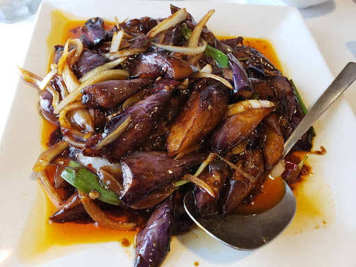 Chinese Restaurant «Rainbow Garden», reviews and photos, 1402 S Neil St, Champaign, IL 61820, USA