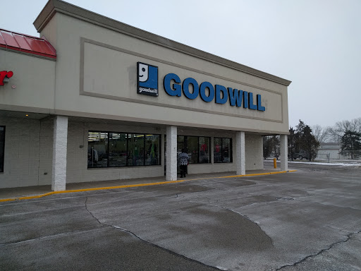 Goodwill Industries - Columbia City Store, 645 Countryside Dr, Columbia City, IN 46725, USA, 