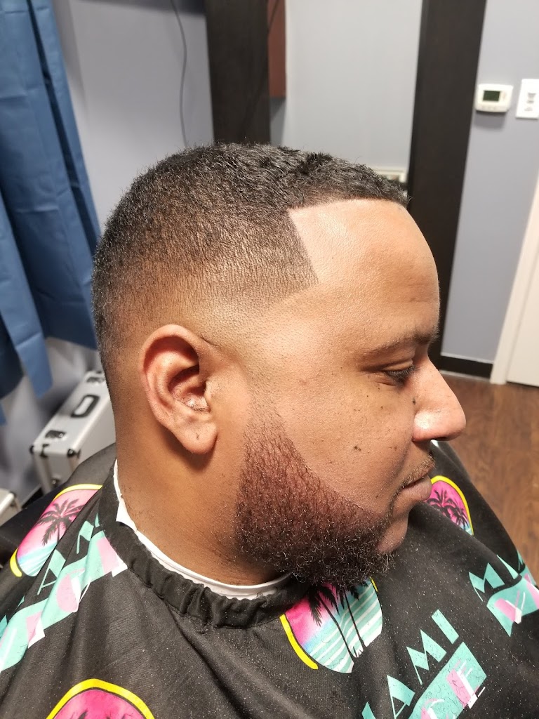 Chad the Barber 33068