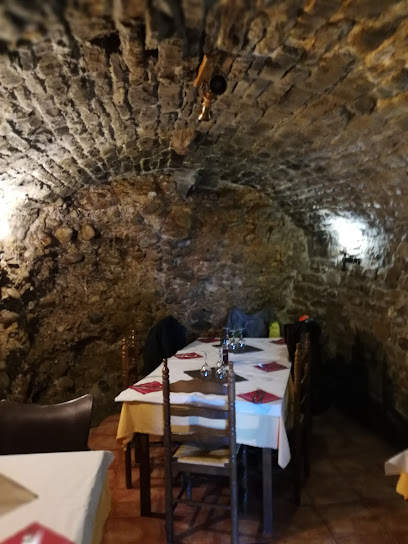 Restaurante Arcas - Lugar Portal de Abajo, 3, 22330 Aínsa, Huesca, Spain