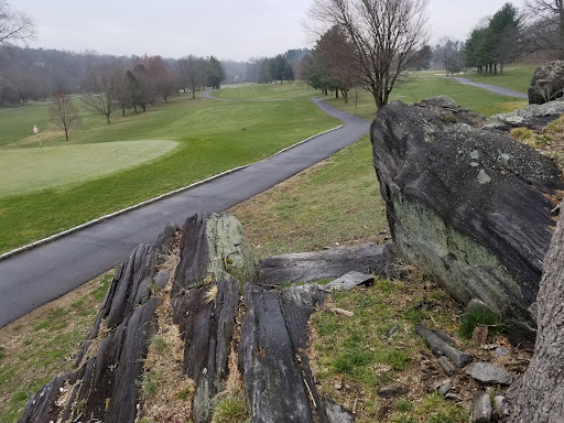 Golf Course «Maple Moor Golf Course», reviews and photos, 1128 North St, White Plains, NY 10605, USA
