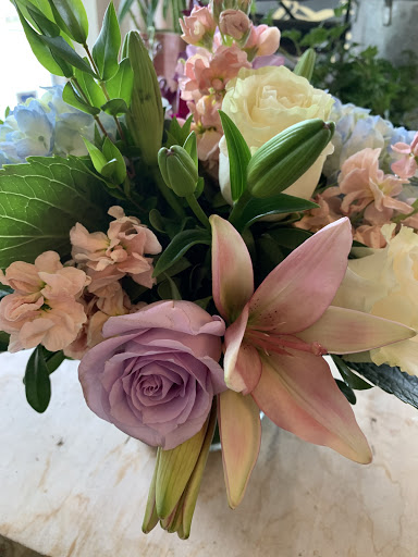 Florist «Finally Flowers», reviews and photos, 770 Stevens St, Lowell, MA 01851, USA