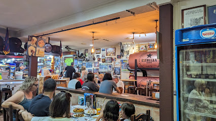 Bar Restaurante Que Te Den - Avinguda Hispanitat, 14, 08397 Pineda de Mar, Barcelona, Spain