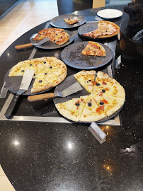 Pizza du Restaurant Seazen Buffet à Thoiry - n°14