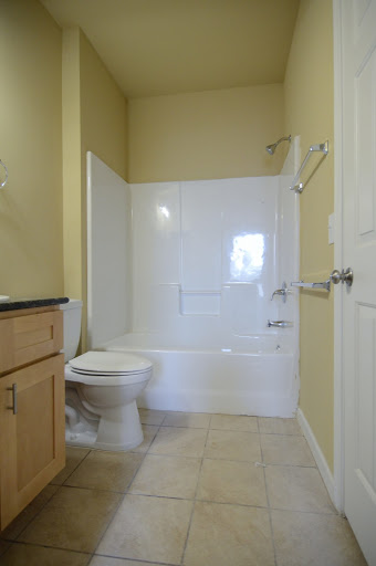 Apartment Building «Clemson Lofts», reviews and photos