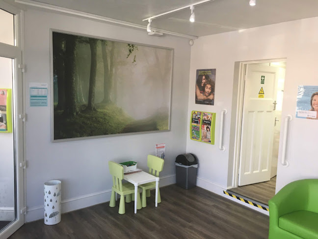 Comments and reviews of Oakley Road Dental Practice
