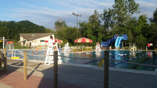 Water Park «Pirates’ Hollow Waterpark», reviews and photos, 201 N Webster St, Port Washington, WI 53074, USA