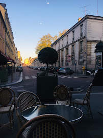 Atmosphère du Restaurant français Café Marion à Versailles - n°2