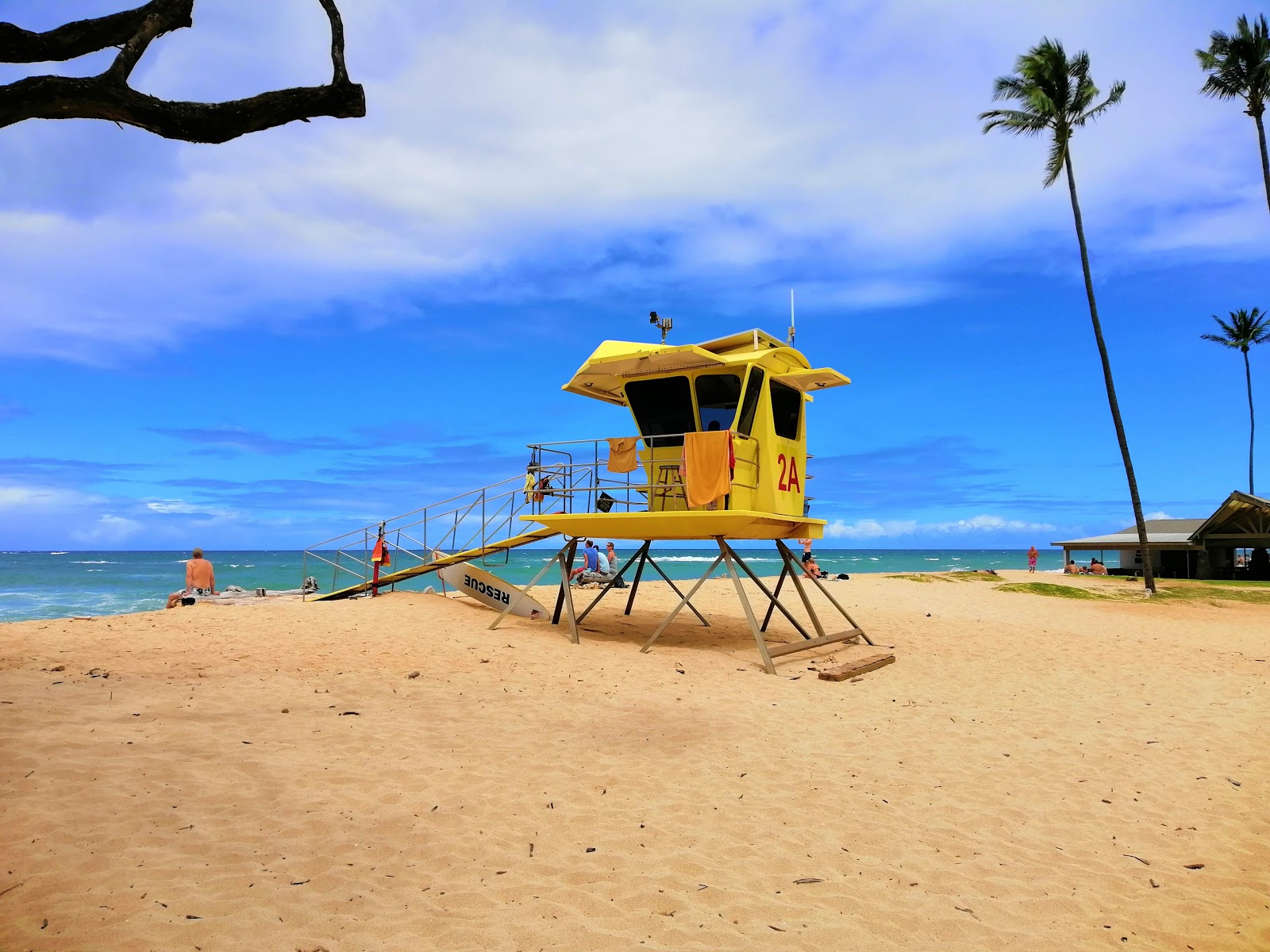 Baldwin Beach Park'in fotoğrafı uçurumlarla desteklenmiş