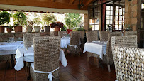 Atmosphère du Restaurant Le Maquis à Ota - n°12