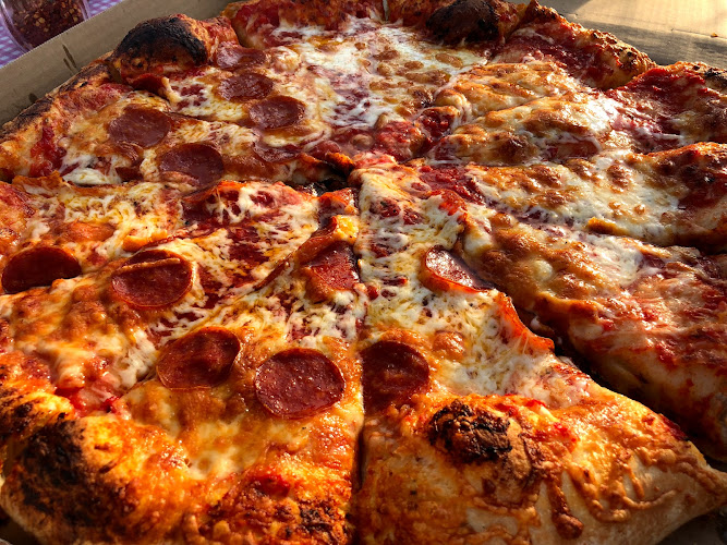 #7 best pizza place in Gloucester - Captain Hooks