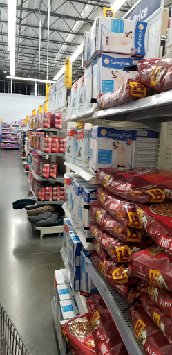 Supermarket «Walmart Supercenter», reviews and photos, 612 E Main St, Hohenwald, TN 38462, USA