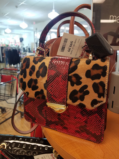 Department Store «T.J. Maxx and HomeGoods», reviews and photos, 17822 La Cantera Pkwy, San Antonio, TX 78257, USA