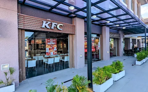KFC Discovery Shopping Mall Kuta image
