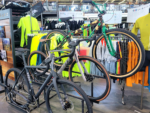 Sporting Goods Store «Sports Basement Berkeley», reviews and photos, 2727 Milvia St, Berkeley, CA 94703, USA