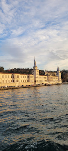 https://patakistravel.gr/