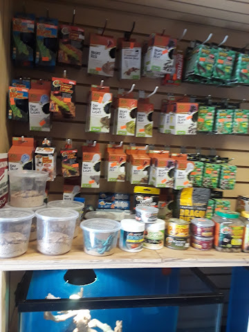 Paraiso Pets & supplies by null