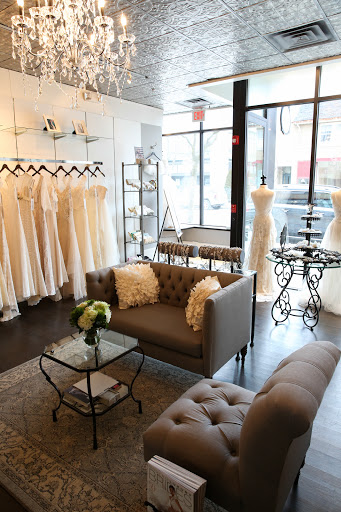 Bridal Shop «Bella Bleu Bridal», reviews and photos, 912 Green Bay Rd, Winnetka, IL 60093, USA