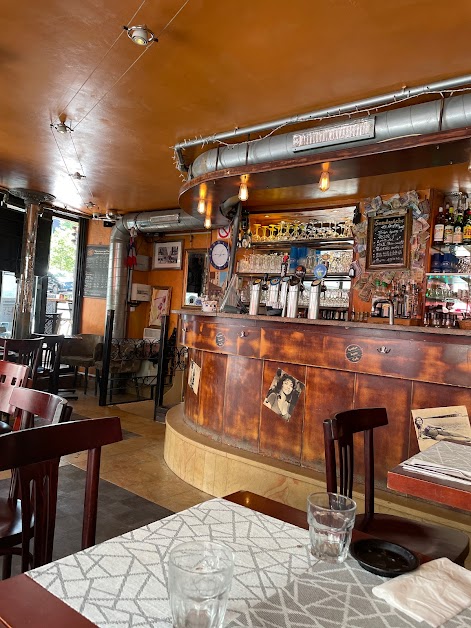 Italian Style Café à Paris (Paris 75)