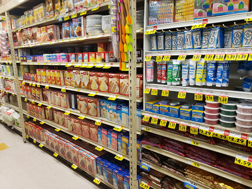 Supermarket «Vallarta Supermarkets», reviews and photos, 21555 Roscoe Blvd, Canoga Park, CA 91304, USA