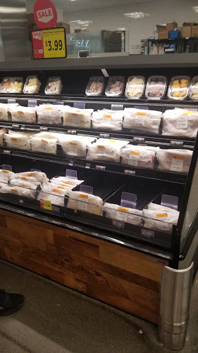 Supermarket «Super Stop & Shop», reviews and photos, 603 Burnside Ave, Inwood, NY 11096, USA