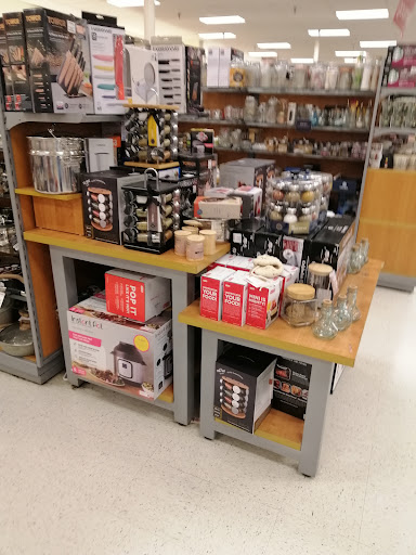 Department Store «T.J. Maxx», reviews and photos, 10300 Main Street, Fairfax, VA 22030, USA
