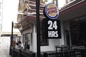 Burger King - Montien Surawong image