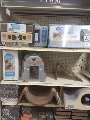 Pet Supply Store «PetSmart», reviews and photos, 865 Colusa Ave, Yuba City, CA 95991, USA
