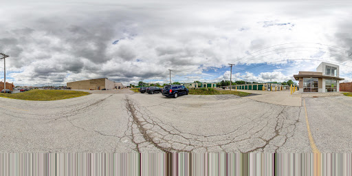 Self-Storage Facility «Metro Self Storage», reviews and photos, 880 E Rollins Rd, Round Lake Beach, IL 60073, USA