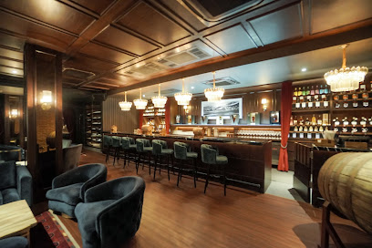 The Oak Room Jakarta, Whisky Bar